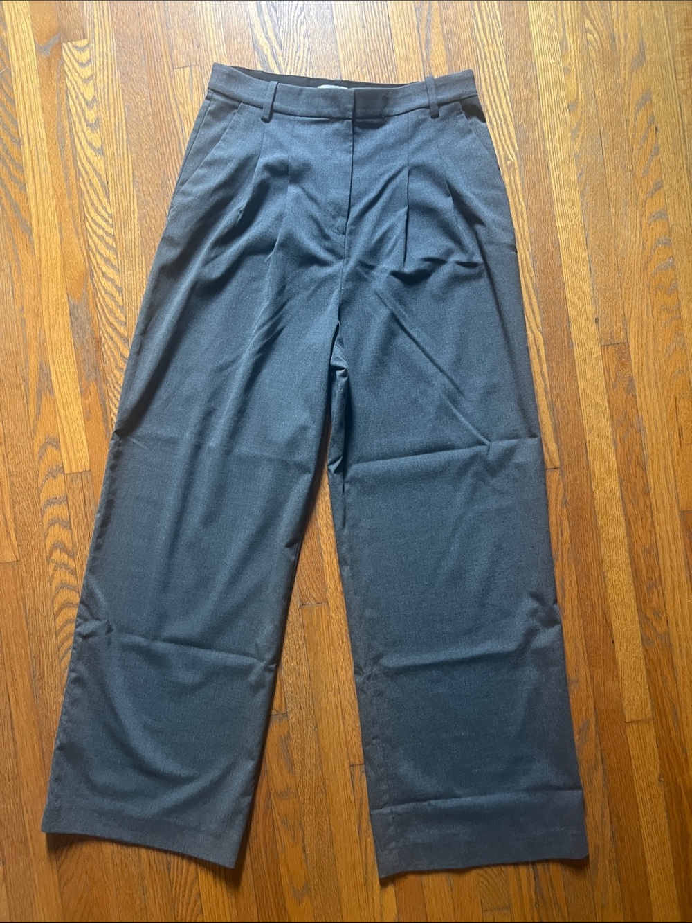 H&M Wide-Leg Pleated trousers - charcoal grey
